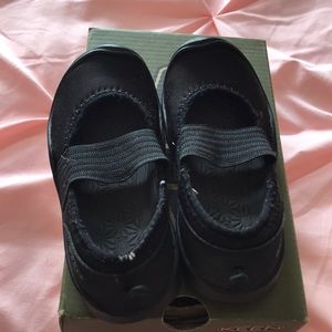 Keen little kids shoes